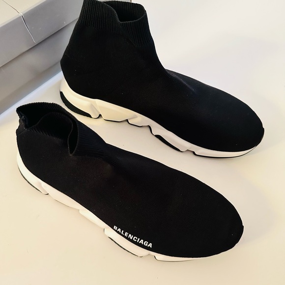 BALENCIAGA Speed Light Knit Sneakers Black White - Picture 6 of 13
